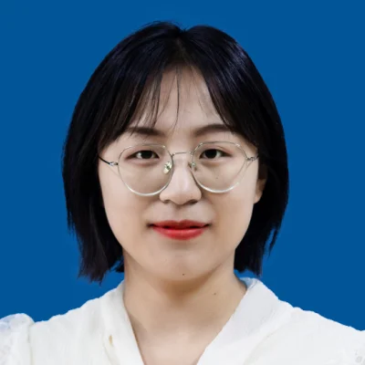 holly dong Foundations teacher at yantai huasheng international school